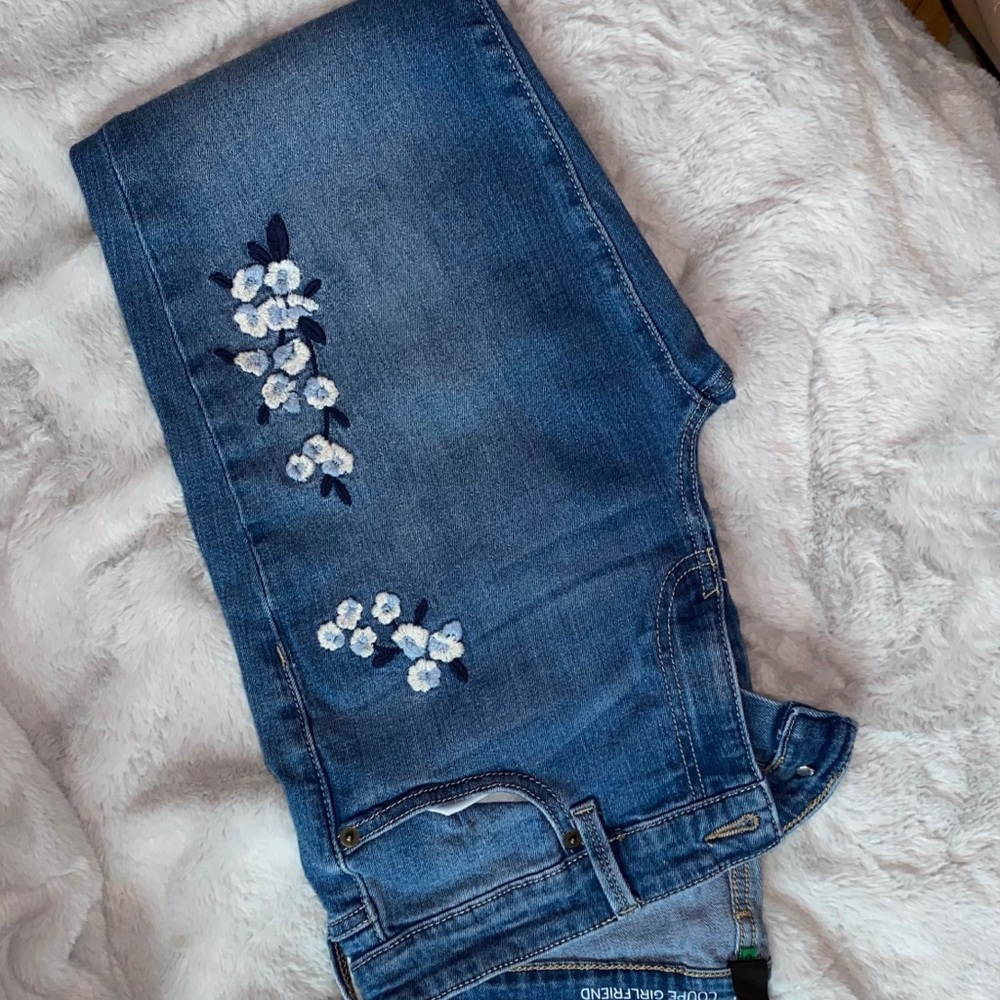 Floral print jeans